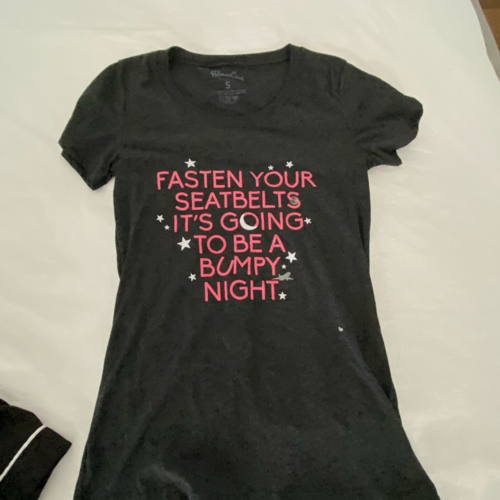 Graphic tee